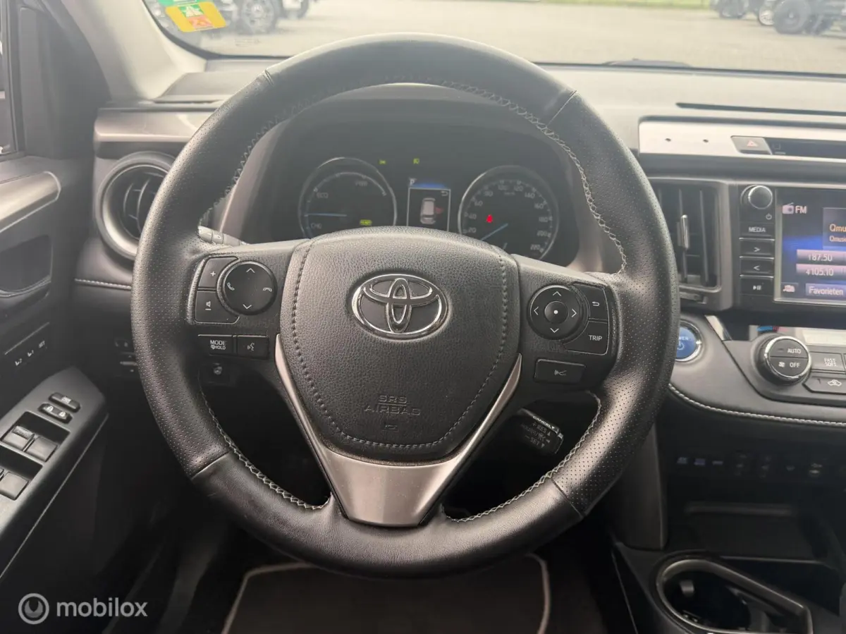 2.5 Hybrid AWD Executive Trekhaak