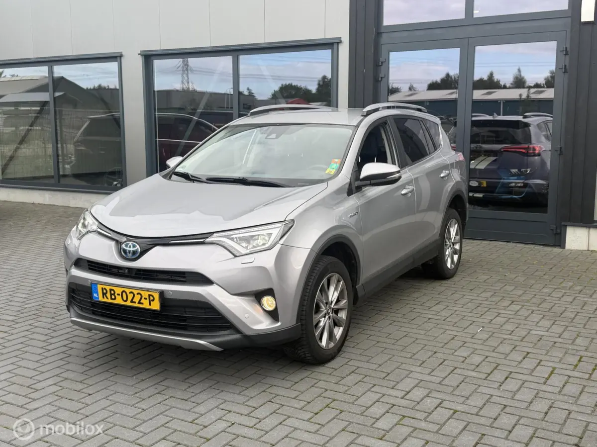 2.5 Hybrid AWD Executive Trekhaak