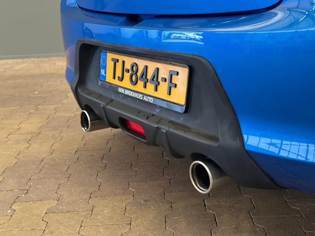 1.2 Sportline 1e Eigenaar | ALL-Season banden | Camera | Airco | 17" Lichtmetaal | Bluetooth | Achteruitrijcamera | Airco | Apple Carplay/Android Auto|telefoonintegratie premium