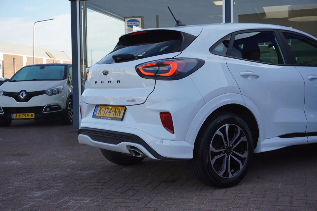 1.0 EcoBoost ST-Line | Airco | Navigatie | 2021 | Dealerauto| Elek. pakket | Inruil mogelijk