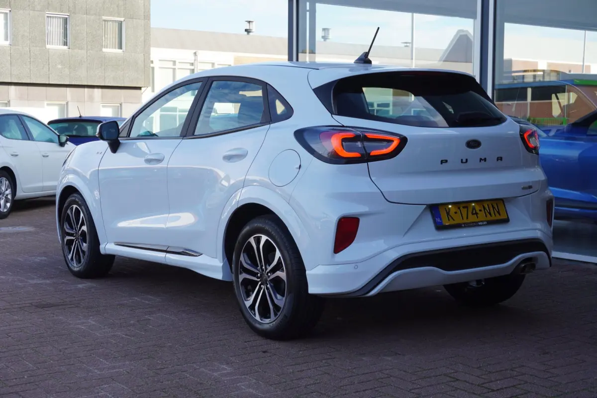 1.0 EcoBoost ST-Line | Airco | Navigatie | 2021 | Dealerauto| Elek. pakket | Inruil mogelijk