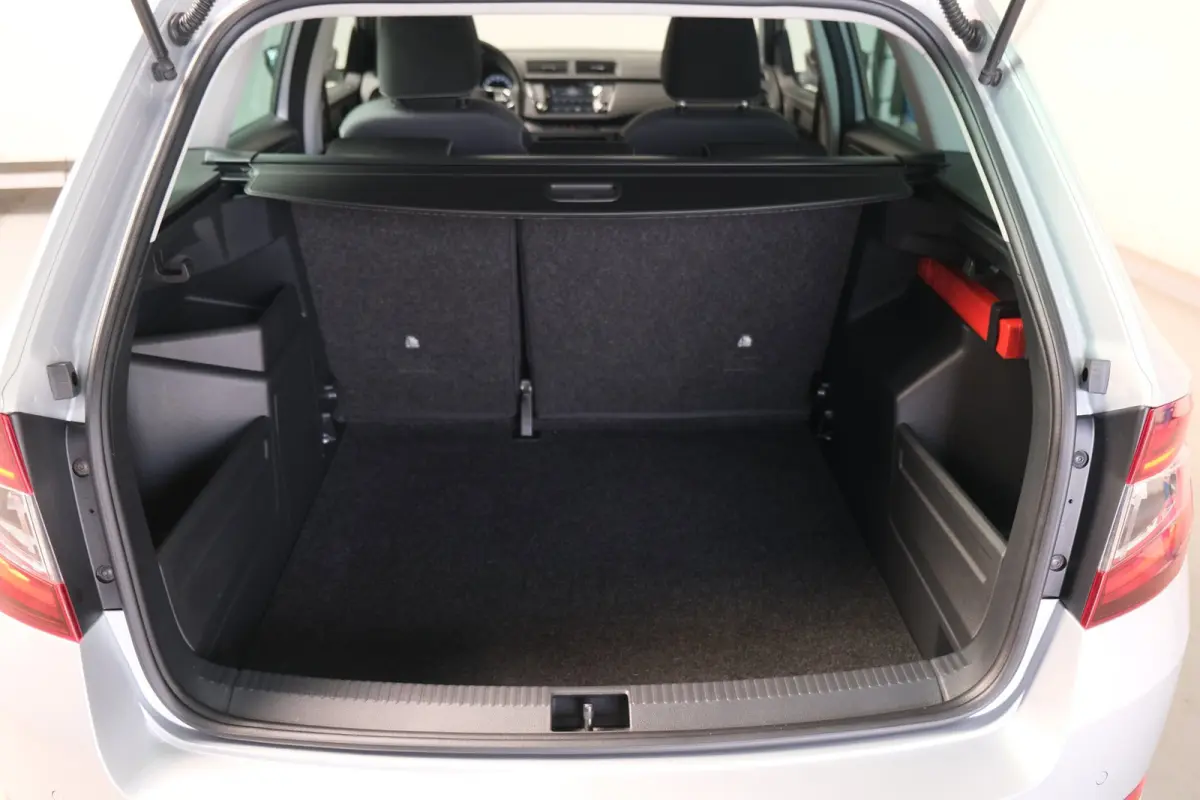 1.0 TSI Ambition - N.A.P. Airco, Cruise, Navi, PDC, Carplay.