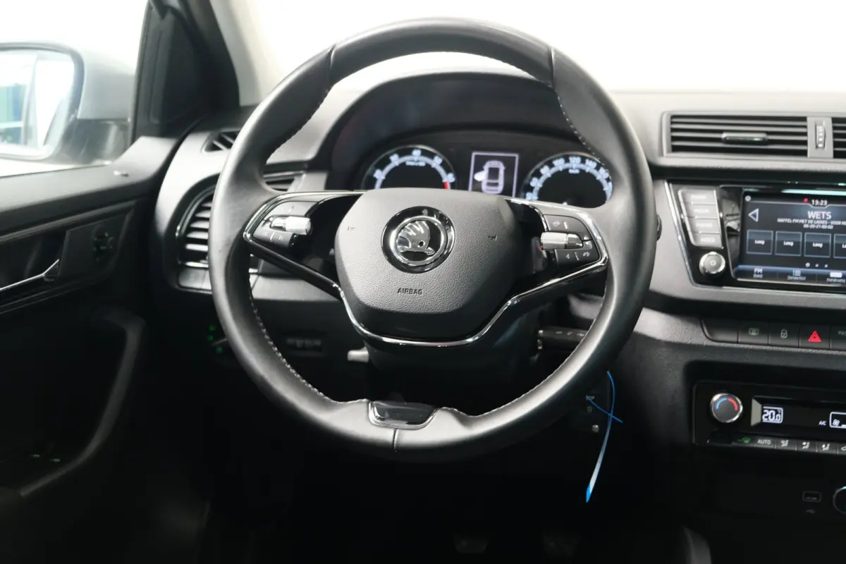 1.0 TSI Ambition - N.A.P. Airco, Cruise, Navi, PDC, Carplay.