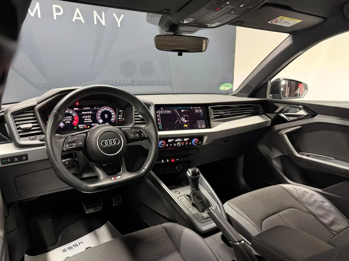 30 TFSI S Line KeylessGo CarPlay Navi LED Matrix