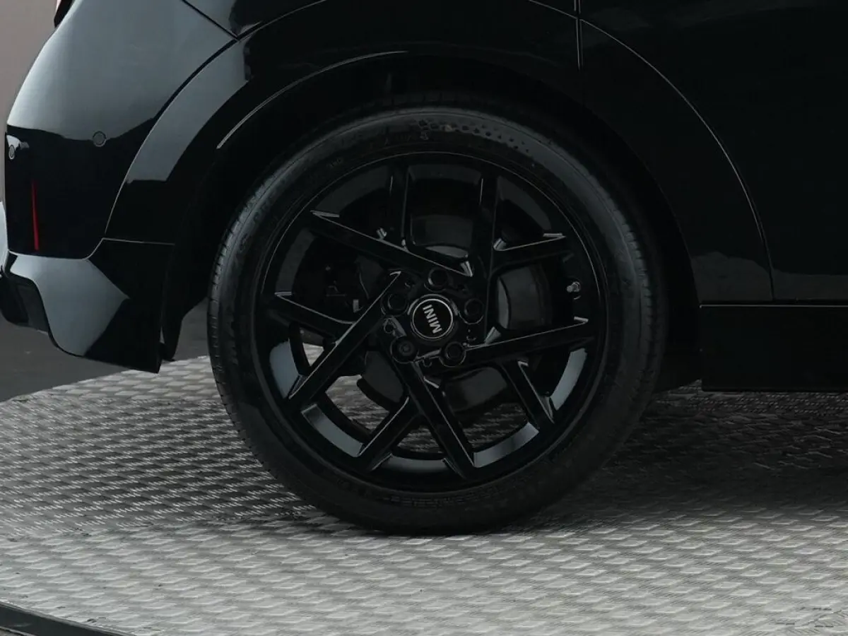 2.0 Cooper S John Cooper Works Trim | Pakket M