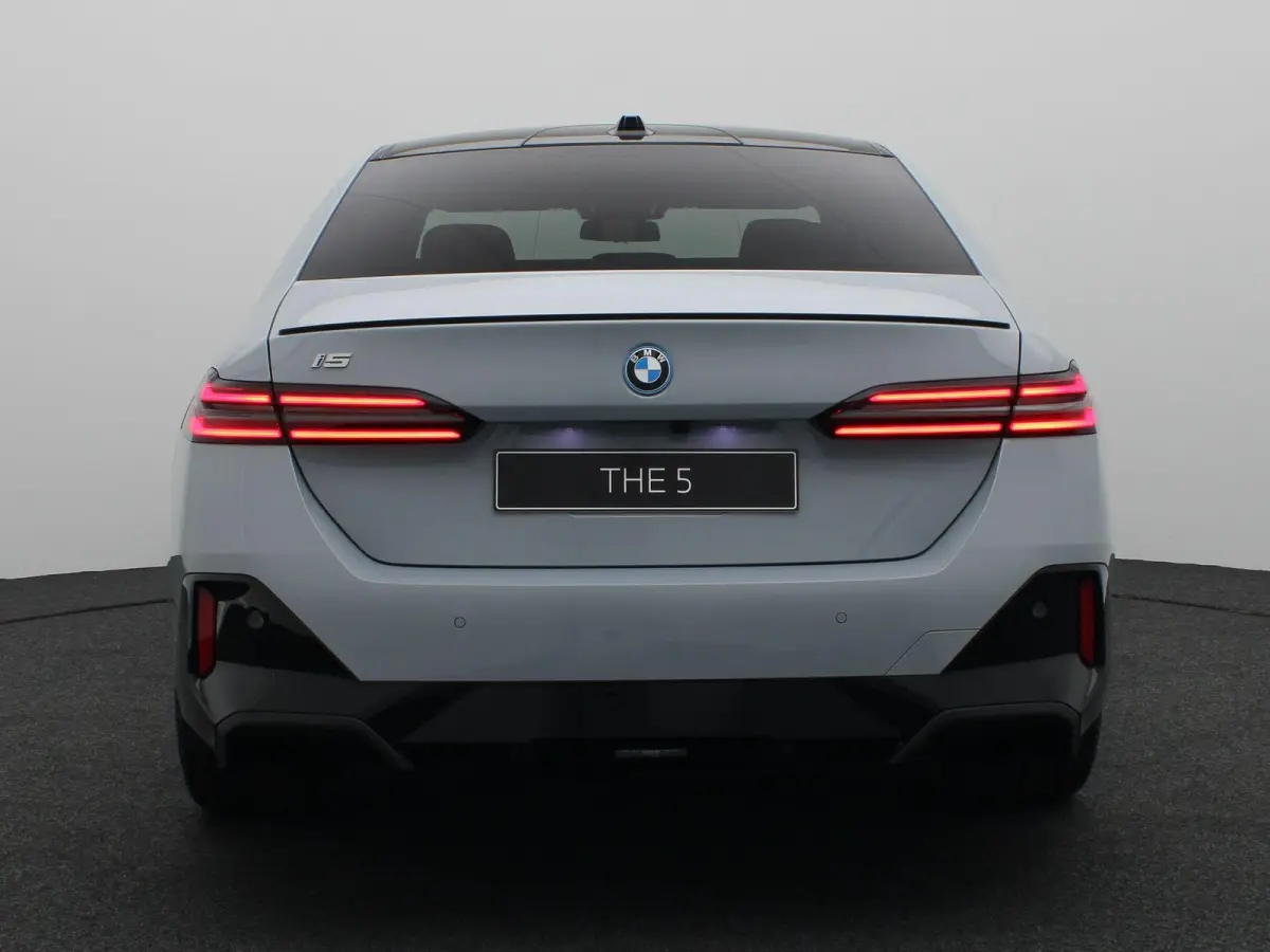eDrive40 | SoH 100% | M Sport Edition | M Sportpakket Pro | Comfort Pack | Innovation Pack | Panoramadak