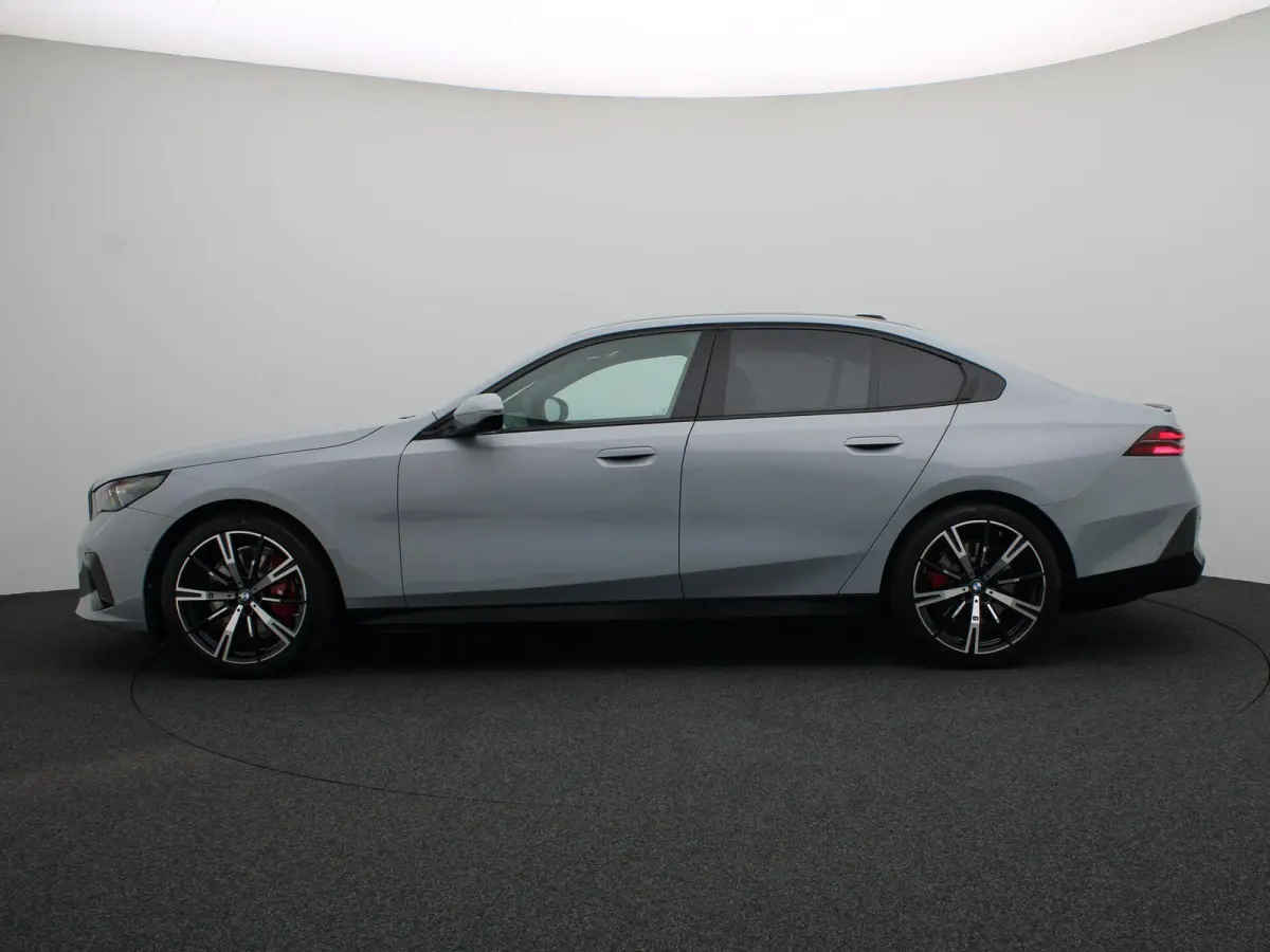 eDrive40 | SoH 100% | M Sport Edition | M Sportpakket Pro | Comfort Pack | Innovation Pack | Panoramadak