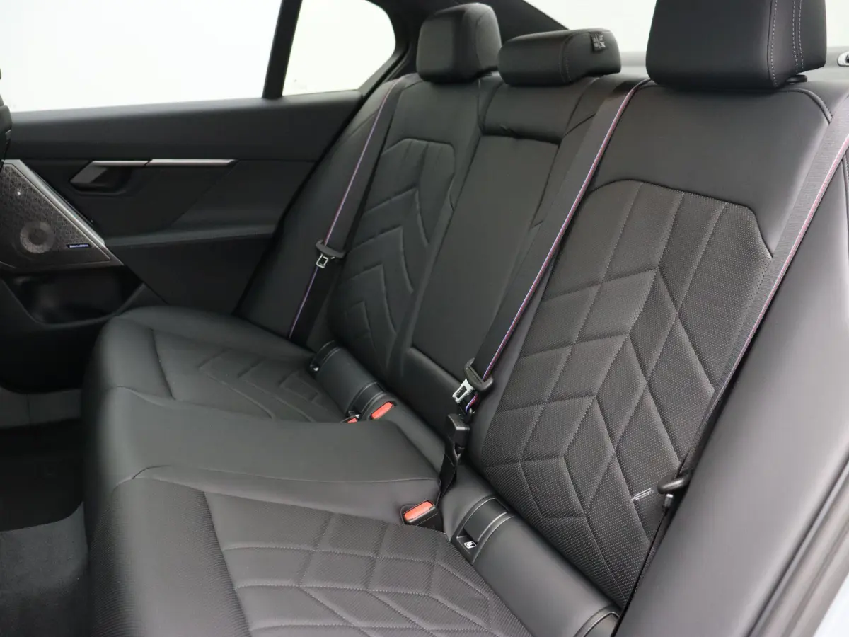 eDrive40 | SoH 100% | M Sport Edition | M Sportpakket Pro | Comfort Pack | Innovation Pack | Panoramadak