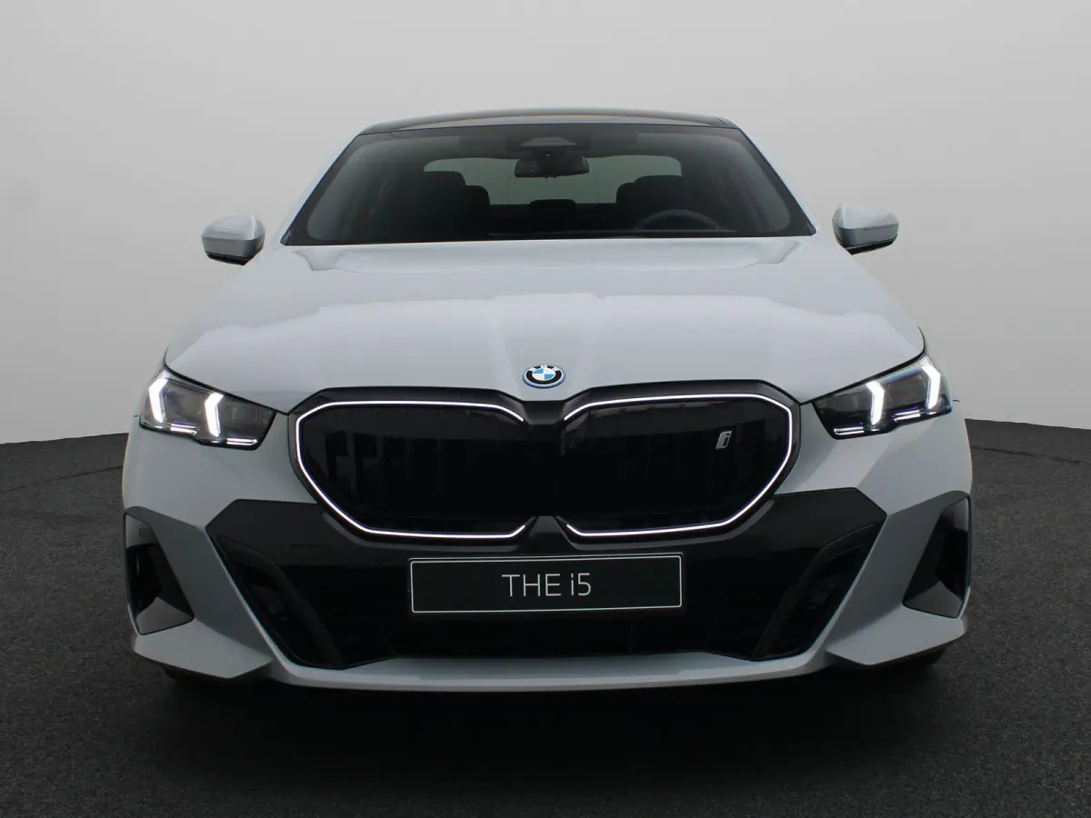 eDrive40 | SoH 100% | M Sport Edition | M Sportpakket Pro | Comfort Pack | Innovation Pack | Panoramadak