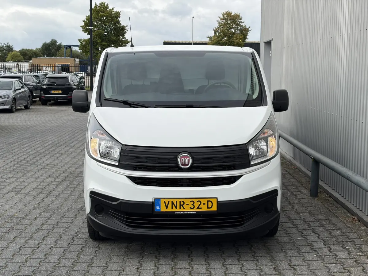 2.0 MultiJet L2H1*HAAK*CAM*A/C*CRUISE*PDC*3-PERS*