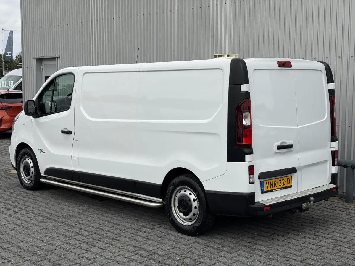 2.0 MultiJet L2H1*HAAK*CAM*A/C*CRUISE*PDC*3-PERS*
