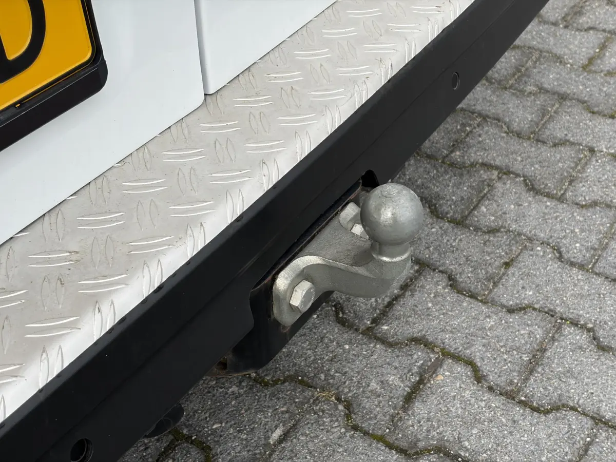2.0 MultiJet L2H1*HAAK*CAM*A/C*CRUISE*PDC*3-PERS*