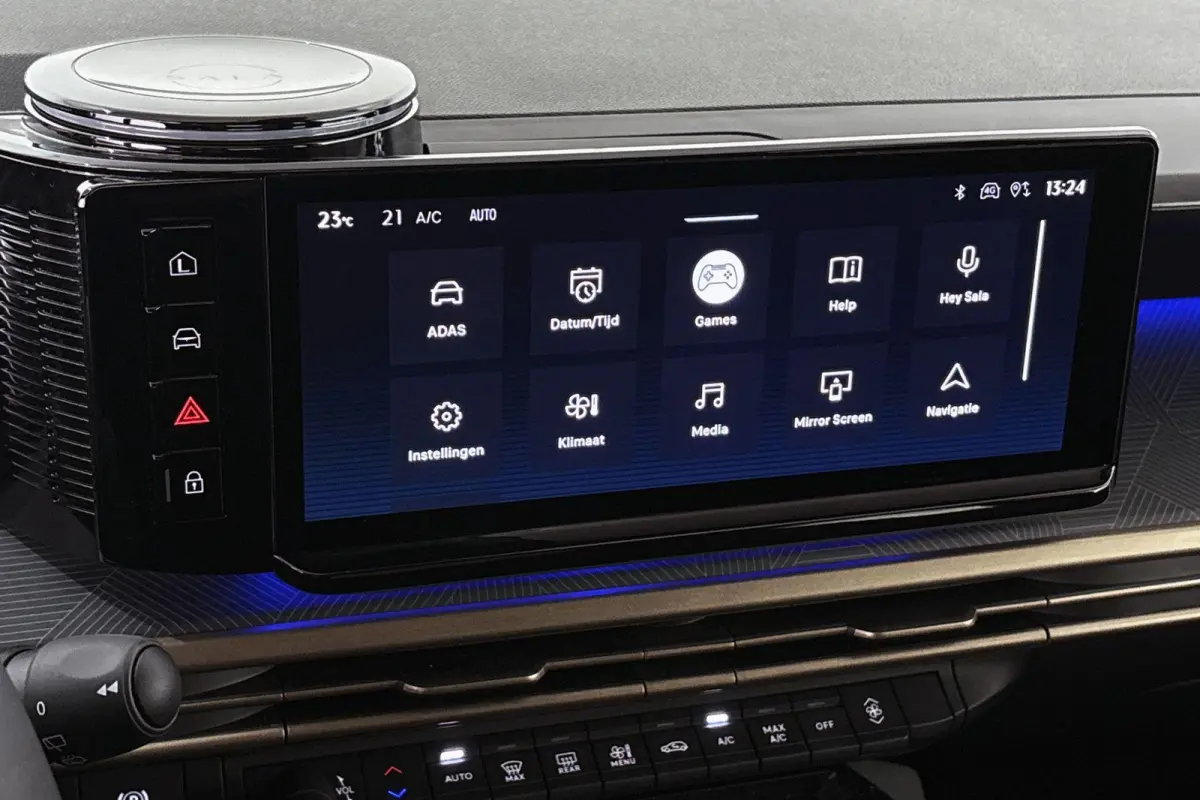 1.2 Turbo Hybrid LX Automaat Camera Apple CarPlay
