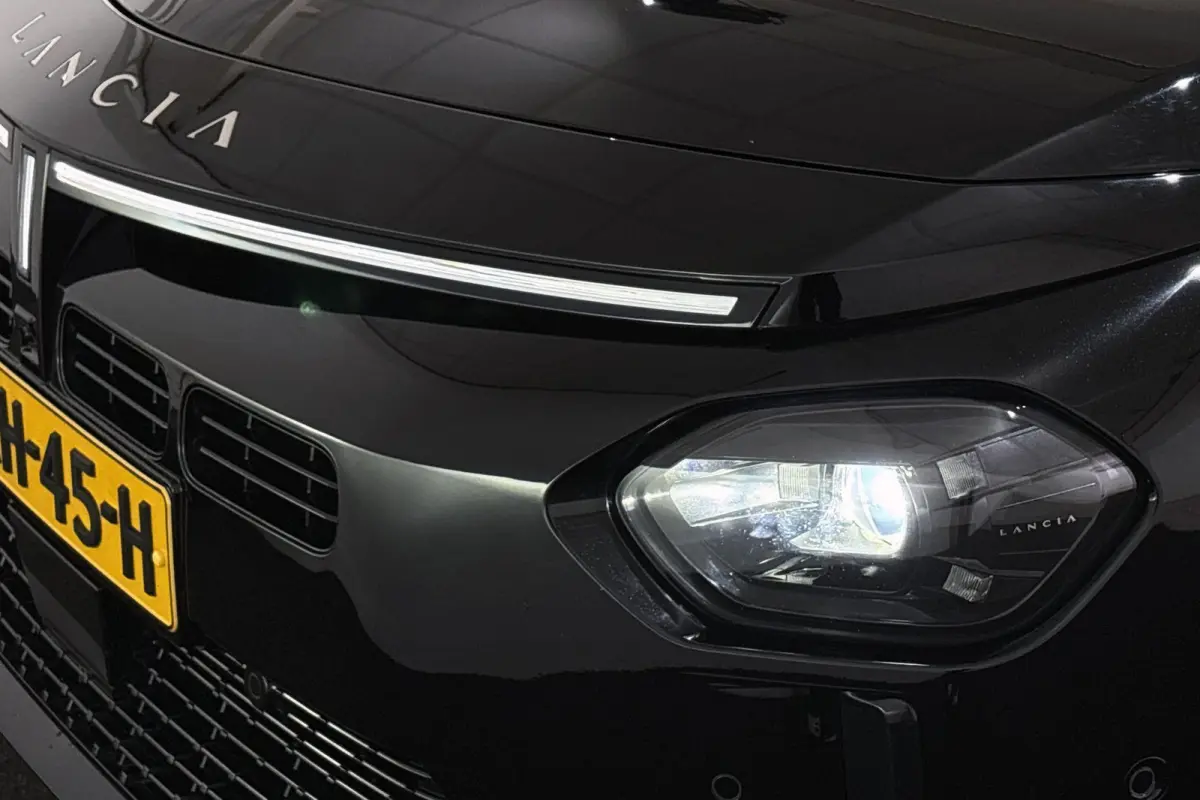 1.2 Turbo Hybrid LX Automaat Camera Apple CarPlay
