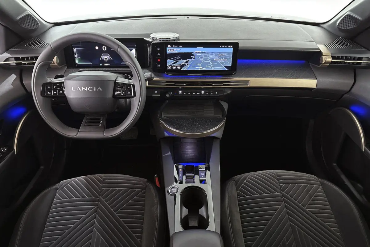 1.2 Turbo Hybrid LX Automaat Camera Apple CarPlay