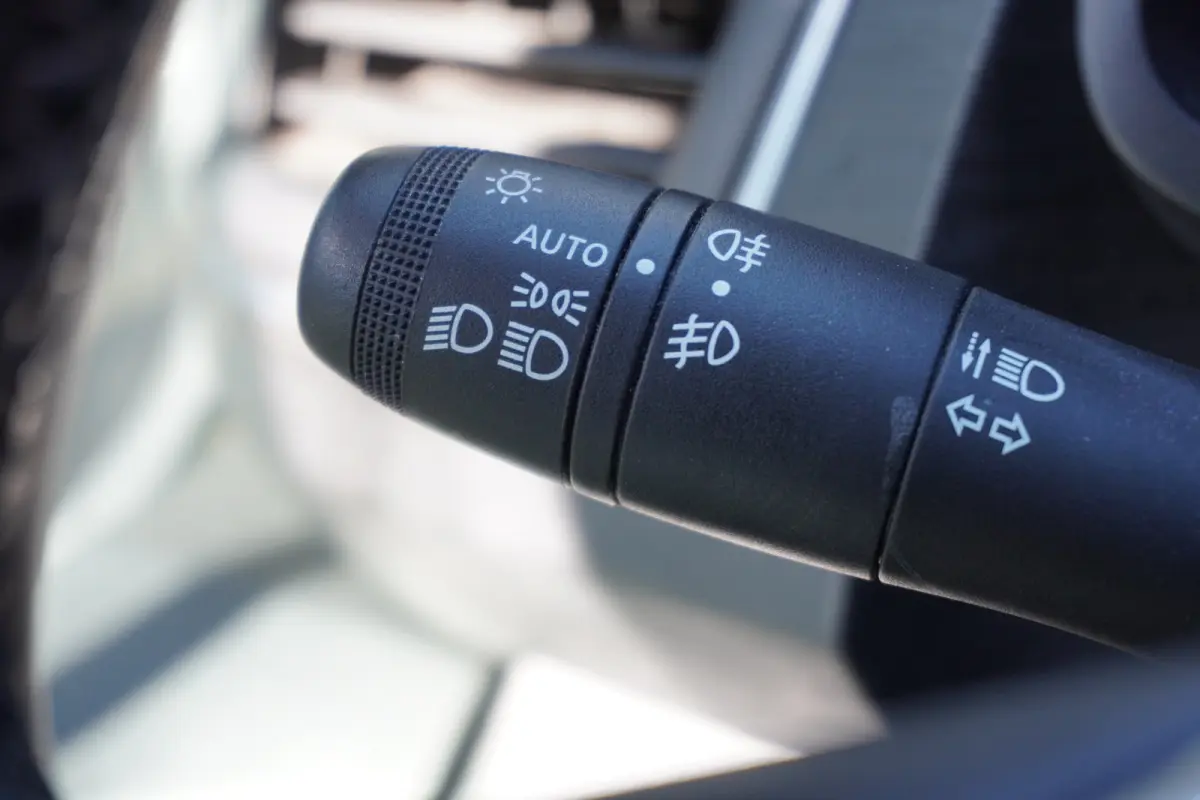 2.0 dCi 130PK EURO 6 Airco - Navi - Cruise - €15.950,- Excl.