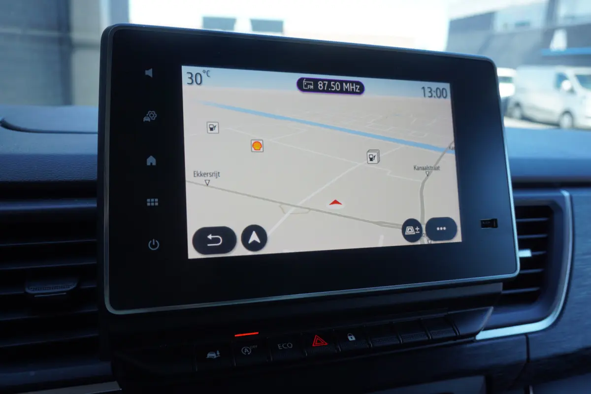 2.0 dCi 130PK EURO 6 Airco - Navi - Cruise - €15.950,- Excl.