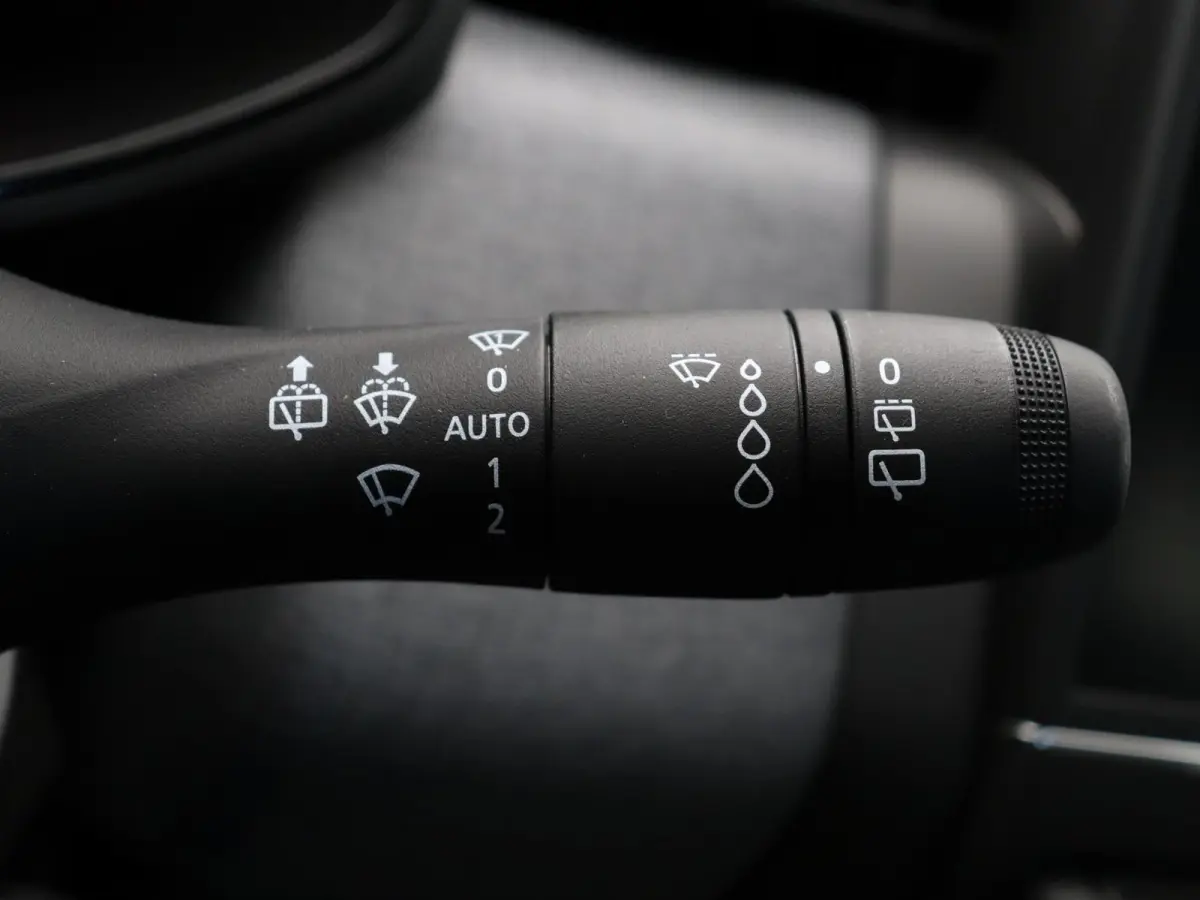 TCe 90pk GPF evolution | Airco | Parkeersensoren achter | Cruise control | Apple carplay | Vierseizoenbanden |