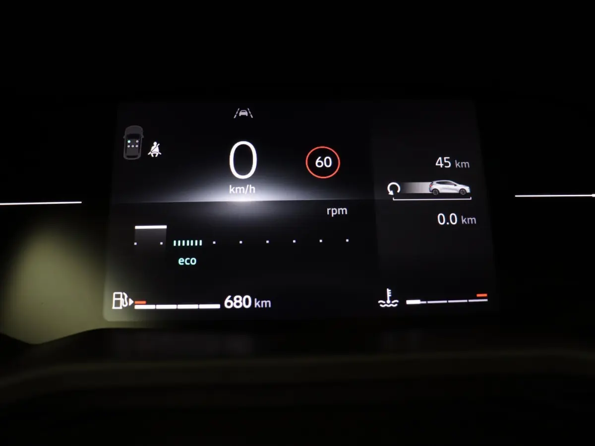 TCe 90pk GPF evolution | Airco | Parkeersensoren achter | Cruise control | Apple carplay | Vierseizoenbanden |