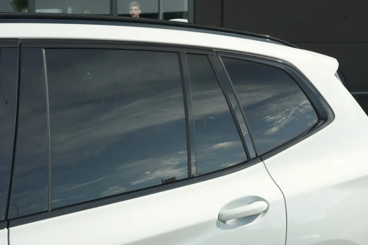 xDrive30e M Sport High Executive | 292 PK | PHEV | PANO | 360° Camera | Leder BMW X3 xDrive30e M Sport High Executive 292 PK Plug-in Hybrid met 2.0 viercilinder benzinemotor en automatische