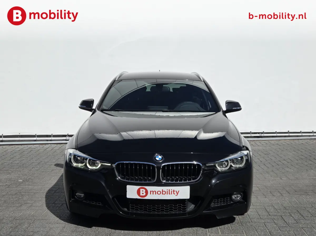 318i High Executive M-Sport Apple CarPlay NL Auto! | Leer | Sportstoelen | Stoelverwarming | PDC
