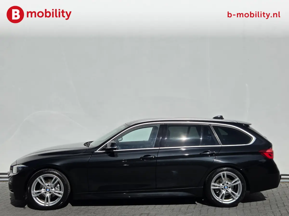 318i High Executive M-Sport Apple CarPlay NL Auto! | Leer | Sportstoelen | Stoelverwarming | PDC