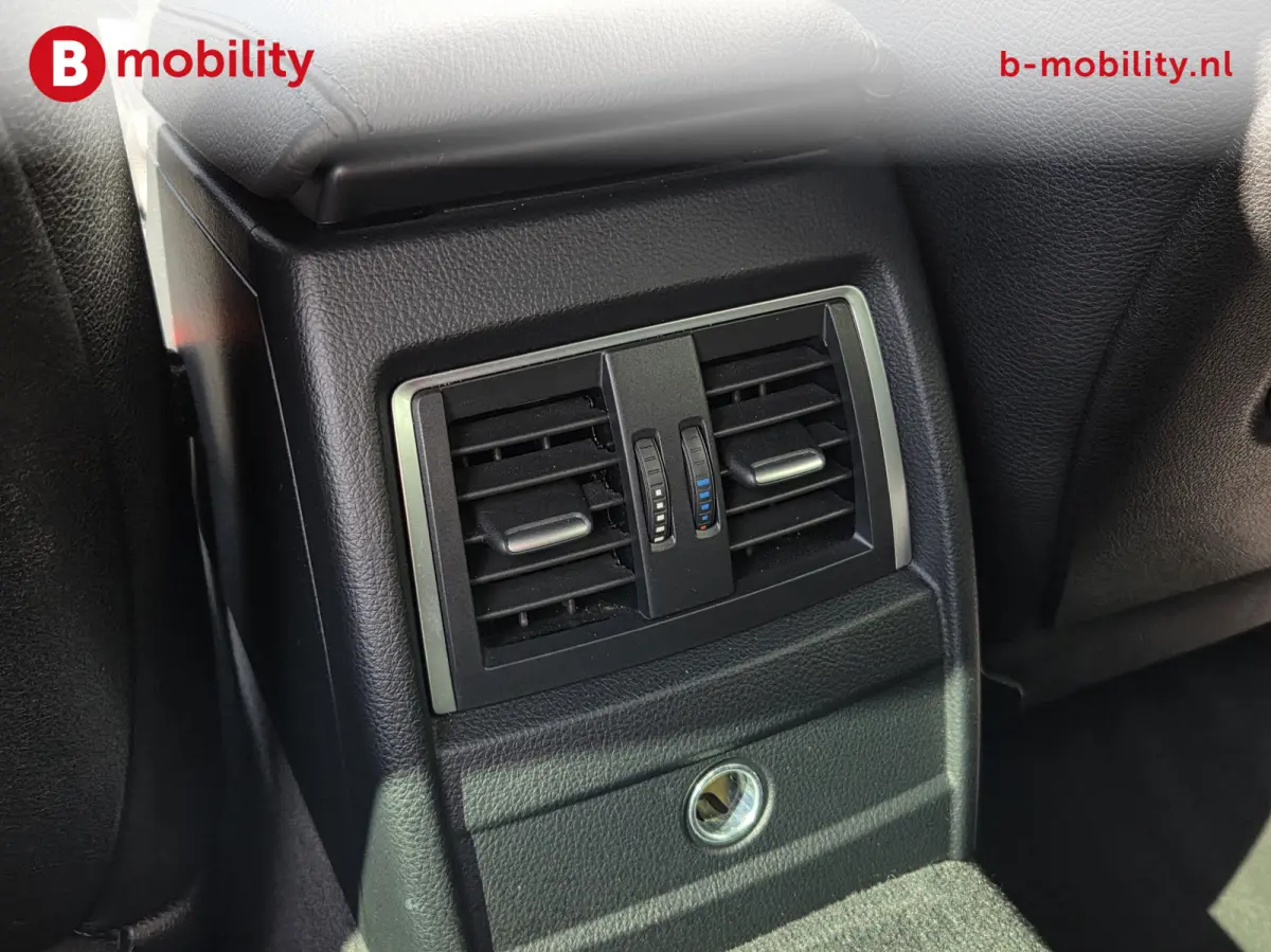 318i High Executive M-Sport Apple CarPlay NL Auto! | Leer | Sportstoelen | Stoelverwarming | PDC