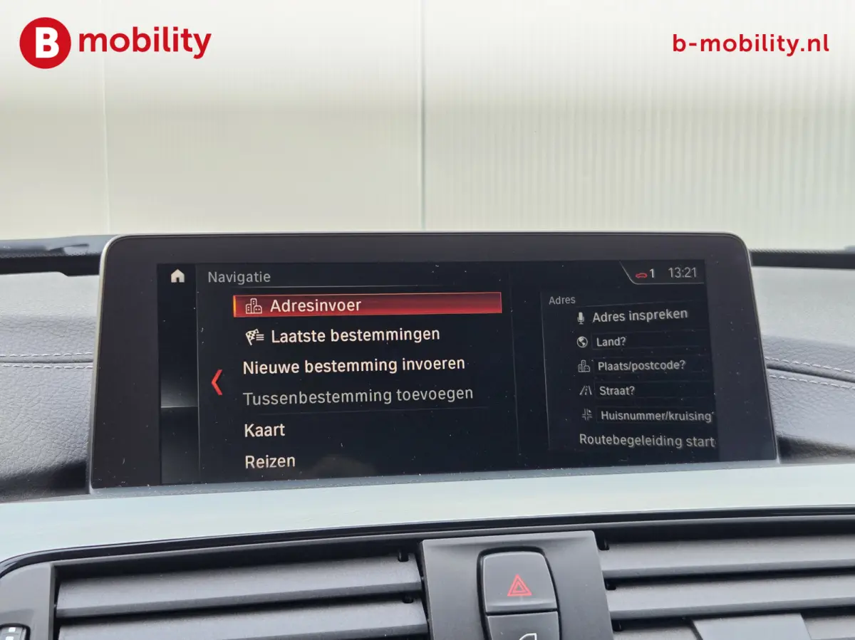 318i High Executive M-Sport Apple CarPlay NL Auto! | Leer | Sportstoelen | Stoelverwarming | PDC