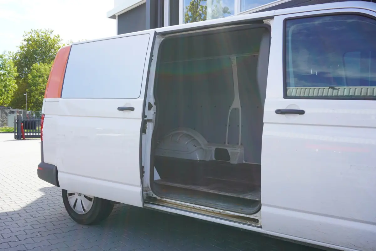 2.0 TDI L2 EURO 6 - Airco - Navi - Cruise - €13.950,- Excl.