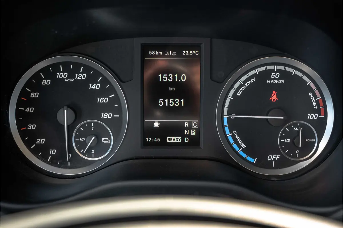 | 90KWH | WLPT 367KM | Volledig Elektrisch | SOH 97.5% | Camera | Navi | Stoelverw. | Airco | 3-Zits