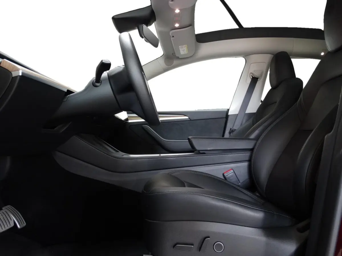 Performance AWD 75 kWh Incl:BTW |SOH 93,5%