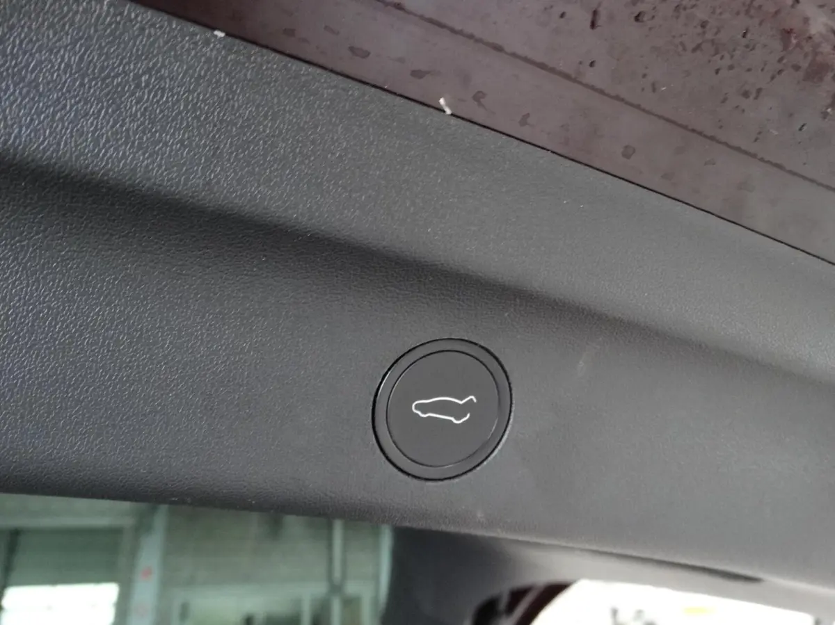 Performance AWD 75 kWh Incl:BTW |SOH 93,5%