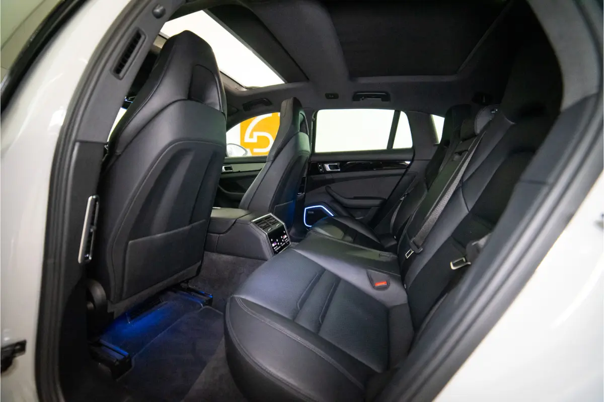 2.9 4 E-Hybrid Platinum Edition 462PK | Sport Design | Bose | Pano | InnoDrive | 12 MND Garantie