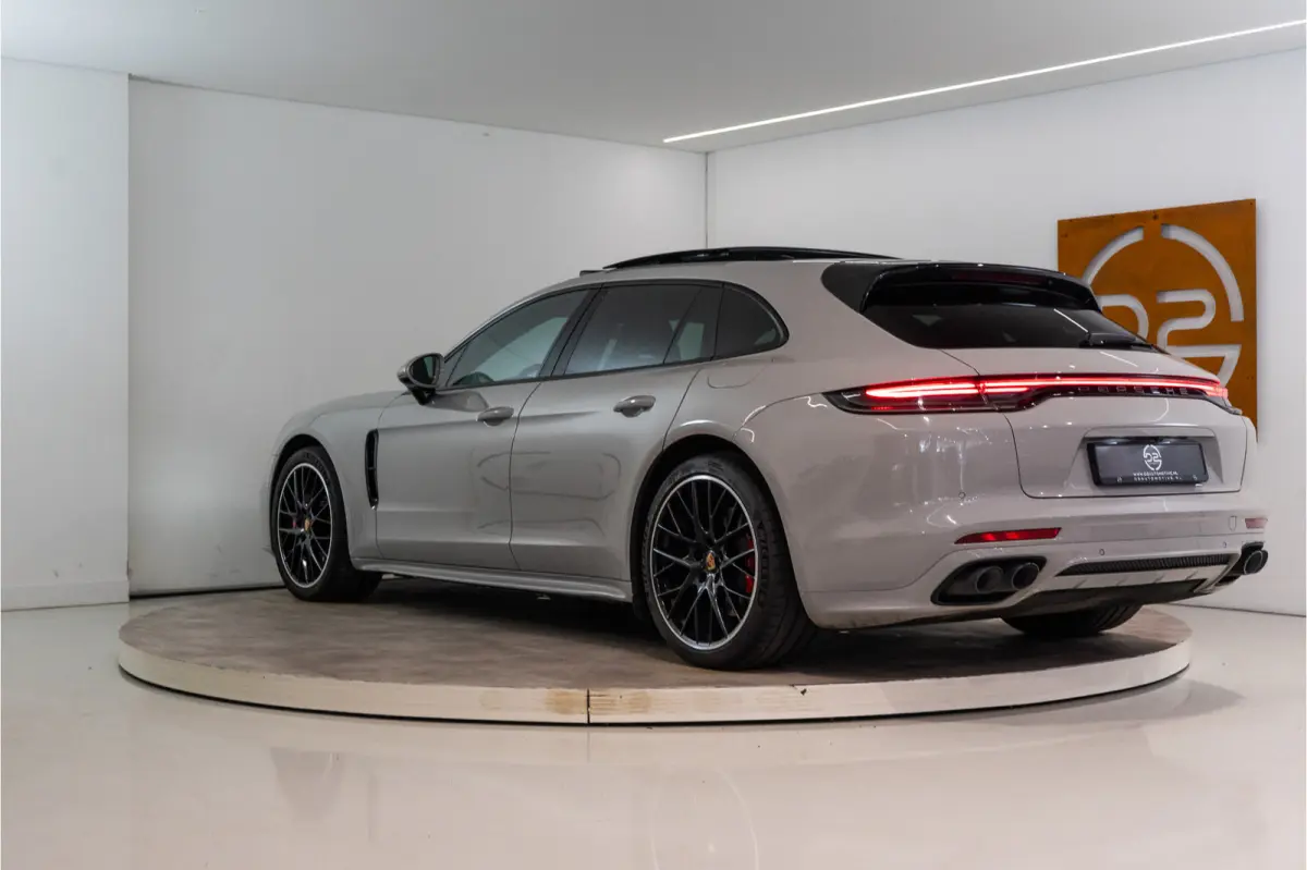 2.9 4 E-Hybrid Platinum Edition 462PK | Sport Design | Bose | Pano | InnoDrive | 12 MND Garantie