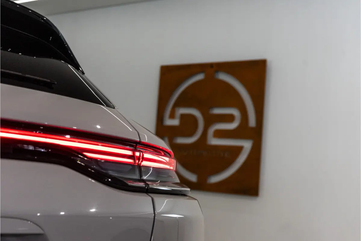 2.9 4 E-Hybrid Platinum Edition 462PK | Sport Design | Bose | Pano | InnoDrive | 12 MND Garantie