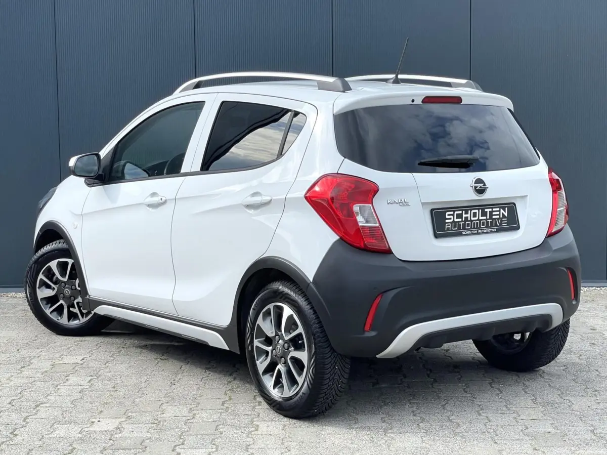 1.0 Online Edition Carplay Cruise PDC Stuur- en stoelverwarming
