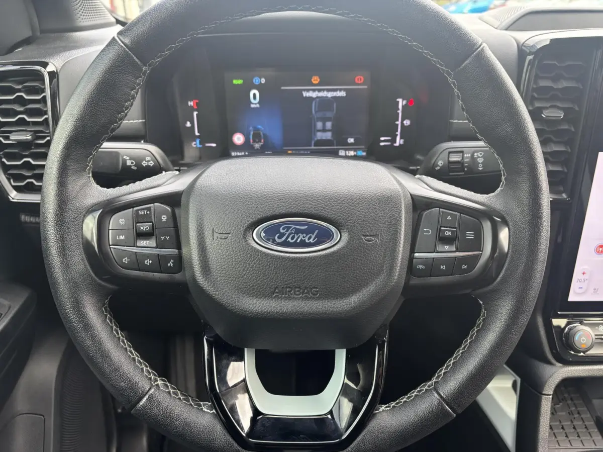2.3 PHEV Stormtrak Automaat 280PK EX. BTW/Incl. BPM Trekhaak Elek. Rolhoes Pro Power Adaptieve Cruise Blind-Spot Stoelverwarming Full-LED *3500KG Trekgewicht*