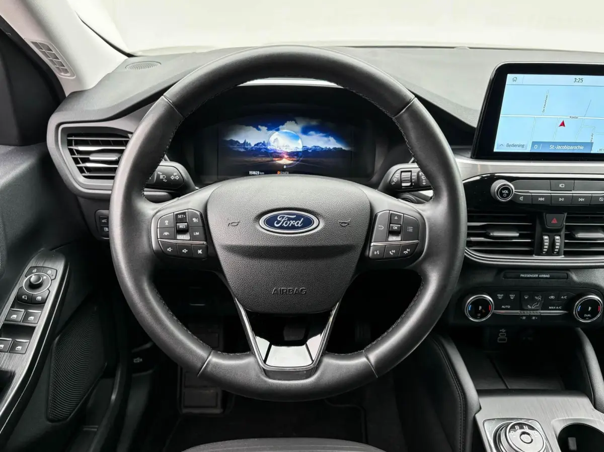 2.5 PHEV 225pk Titanium | Navigatie | Assist pakket | Camera | Trekhaak