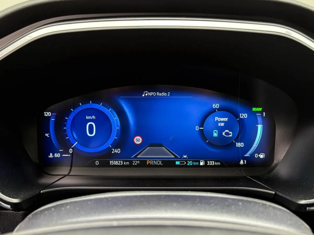 2.5 PHEV 225pk Titanium | Navigatie | Assist pakket | Camera | Trekhaak