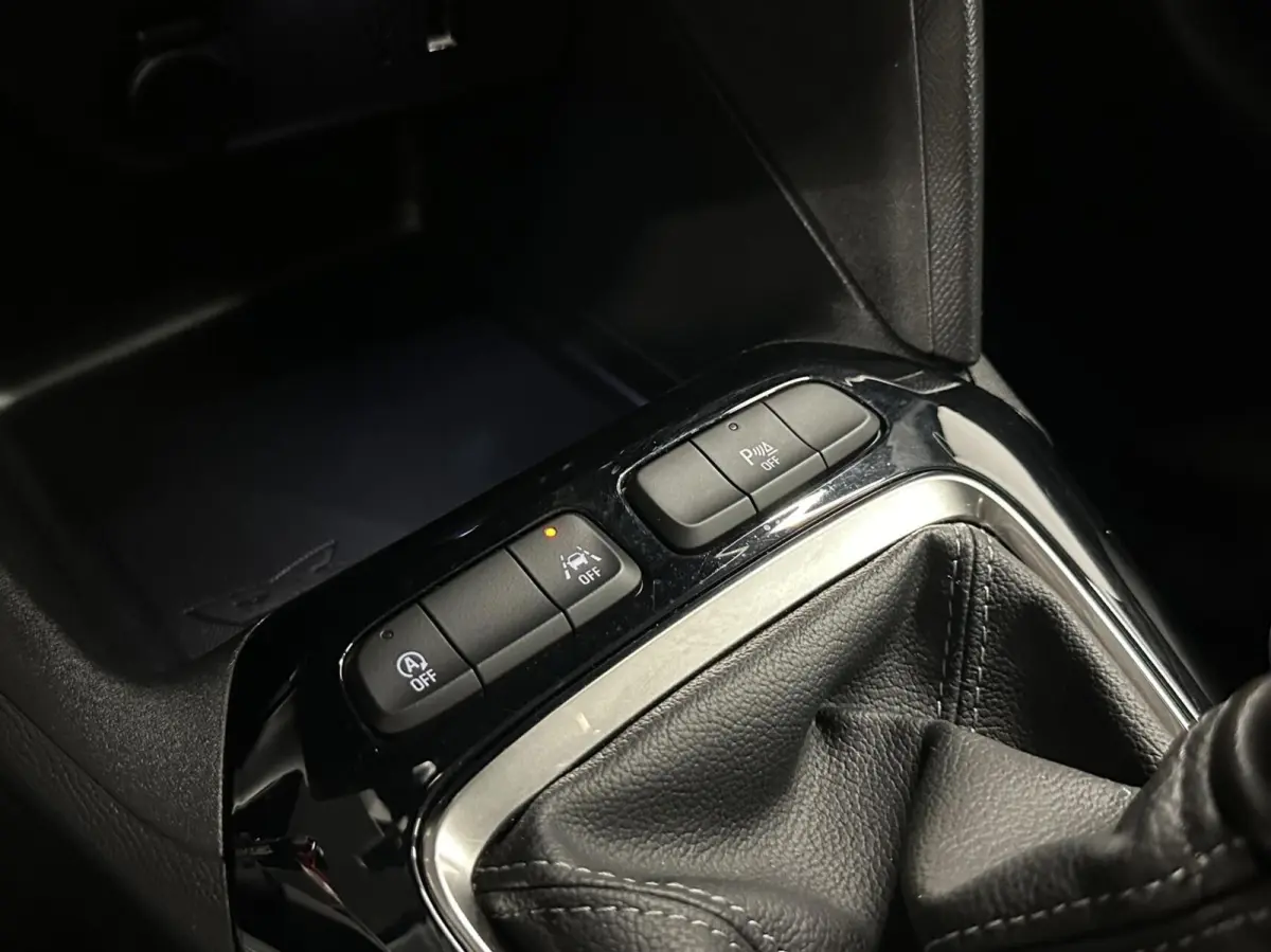 1.2 Edition CAMERA CARPLAY NAVI CRUISE LM ECC.