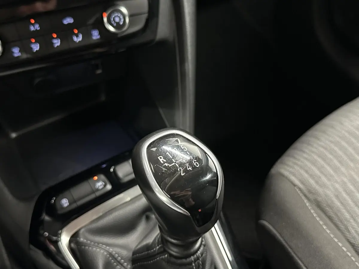 1.2 Edition CAMERA CARPLAY NAVI CRUISE LM ECC.