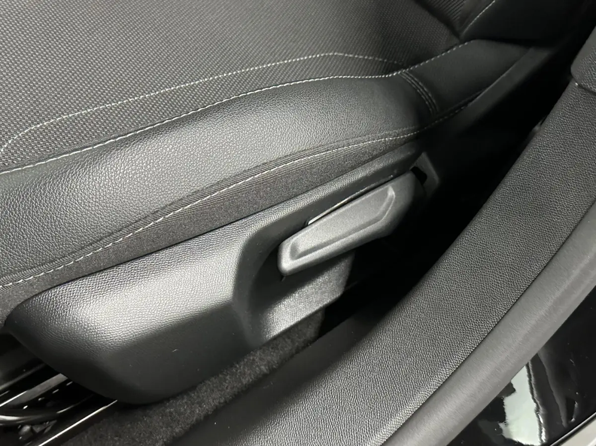 1.2 Turbo Hybrid GS CARPLAY CAMERA NAVI ECC CRUISE LM.