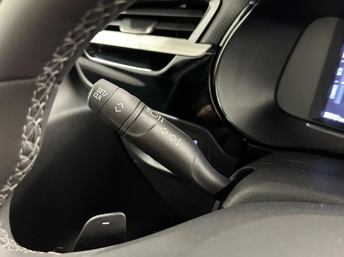 1.2 Turbo Hybrid GS CARPLAY CAMERA NAVI ECC CRUISE LM.