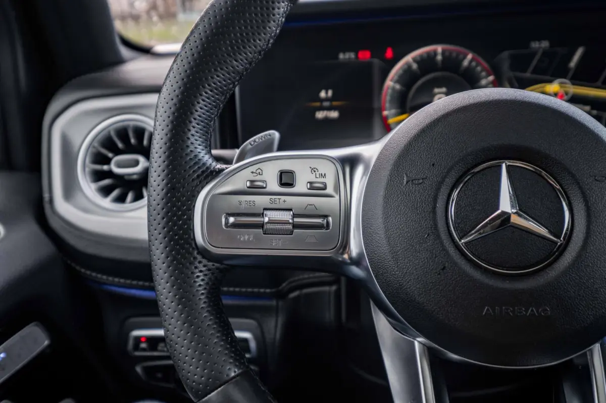 63 AMG |Pano|Massage|Distronic|360|Burmester