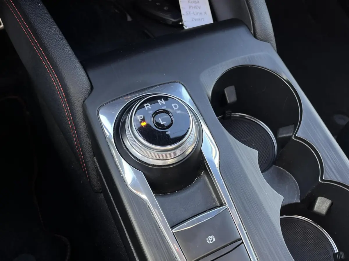 2.5 PHEV ST-Line X 225PK Elek. Trekhaak Panodak Winterpack Adaptieve Cruise Camera Head-Up B&O Navi Keyless 19'' Velgen Climate Privacy Glass *1200KG Trekgewicht*
