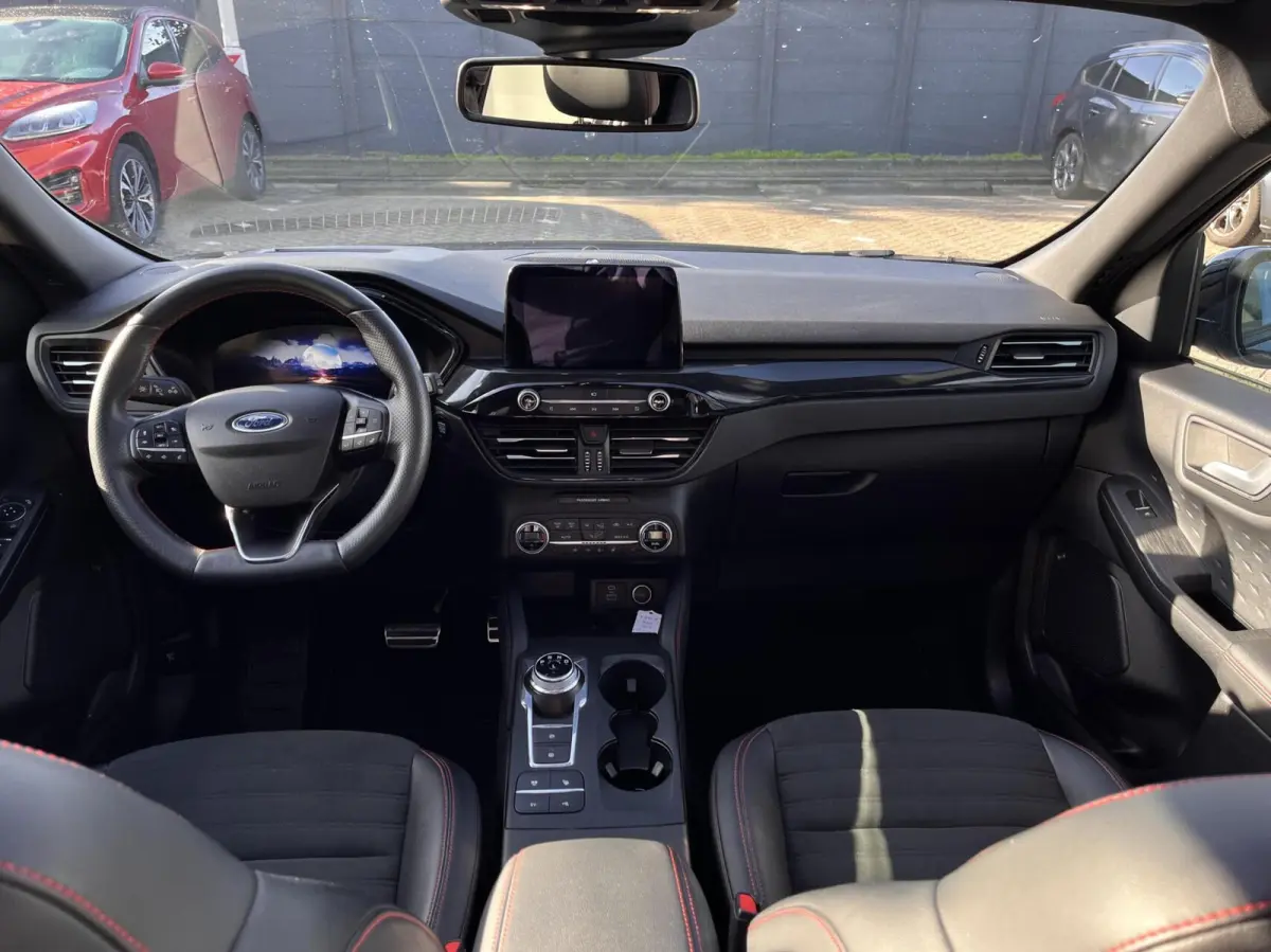 2.5 PHEV ST-Line X 225PK Elek. Trekhaak Panodak Winterpack Adaptieve Cruise Camera Head-Up B&O Navi Keyless 19'' Velgen Climate Privacy Glass *1200KG Trekgewicht*