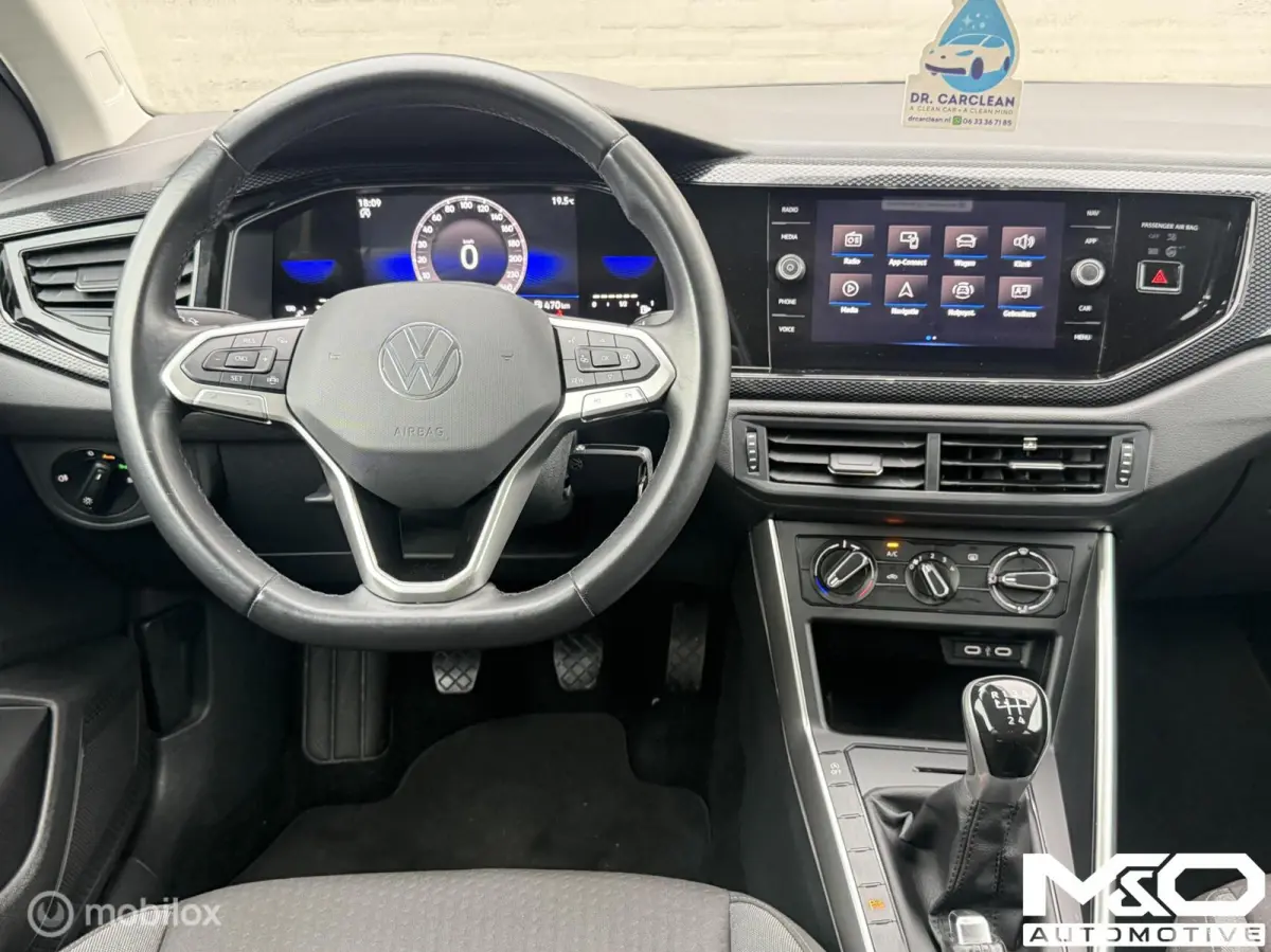 1.0 TSI R-Line Business | CRUISE | CARPLAY | LED