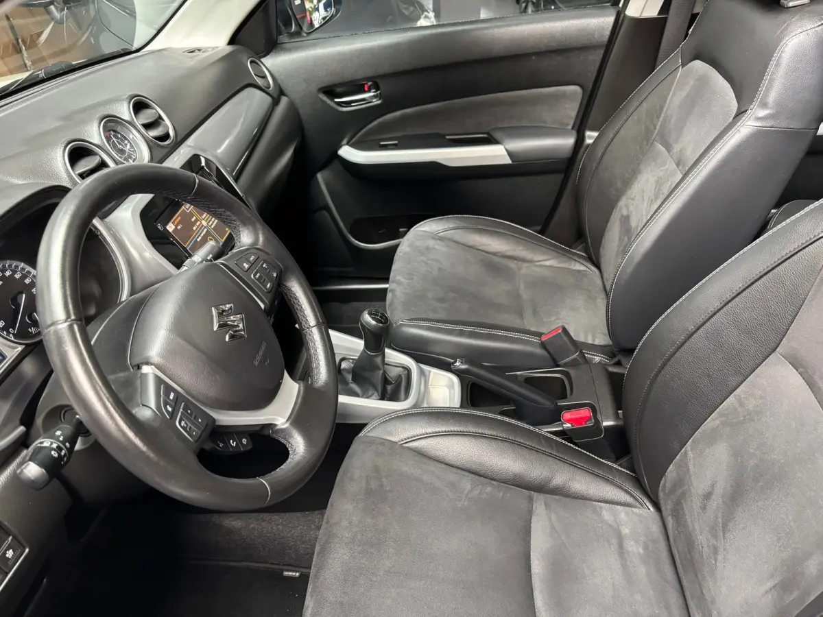 1.6 High Executive / Camera / Panorama Dak