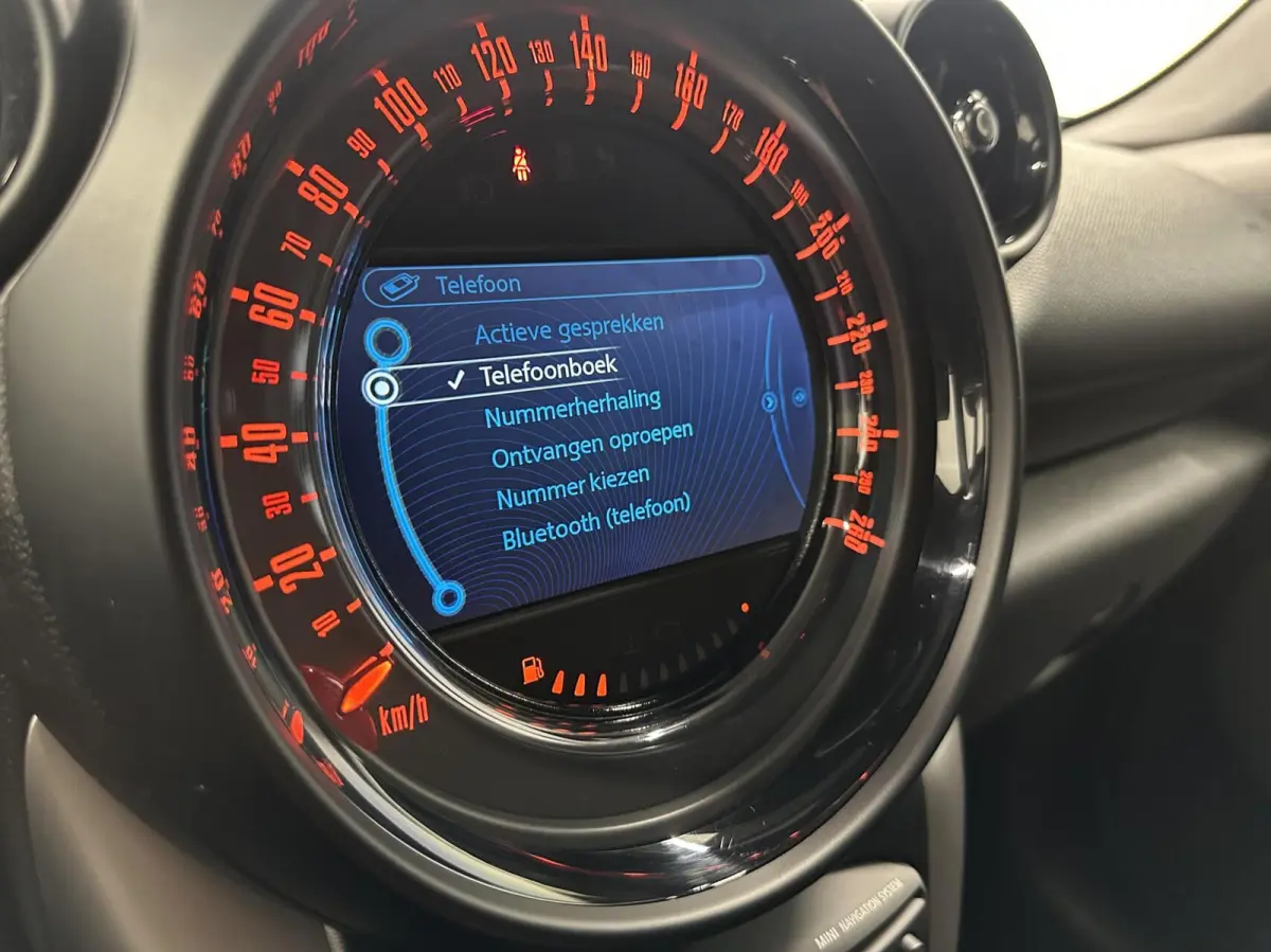 1.6 Cooper Chili TREKHAAK NAVI CRUISE ECC LM.