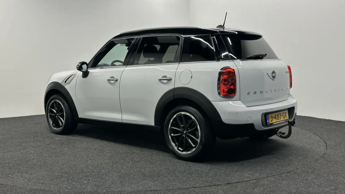 1.6 Cooper Chili TREKHAAK NAVI CRUISE ECC LM.
